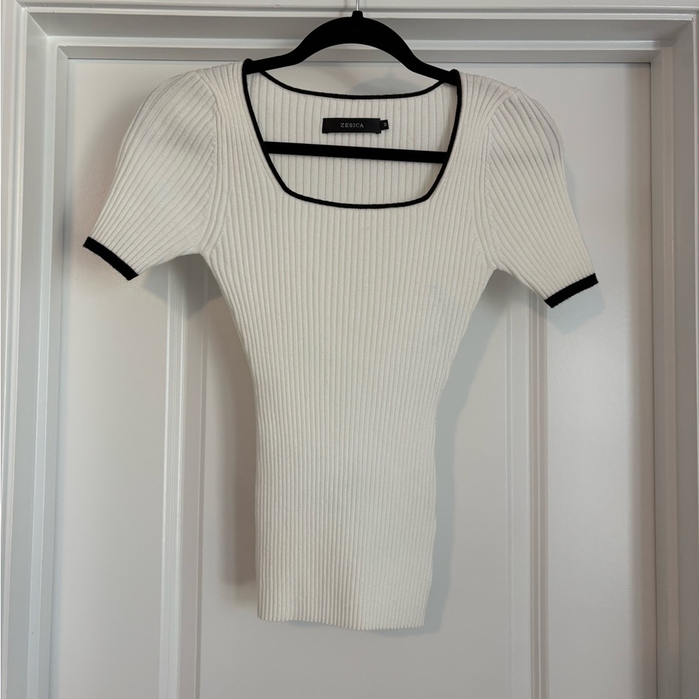 Zesica Cream Ribbed Top with Black Trim
